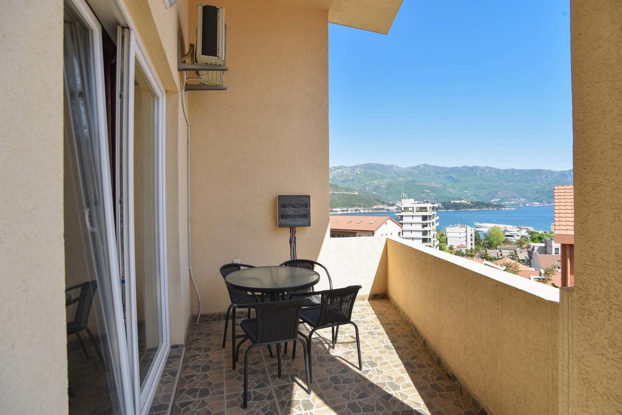 Apartments Jelusic Budva Extérieur photo